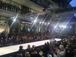 Winterfashion Show - Mall of Berlin (4)