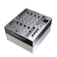 Pioneer DJM 700 DJ-Mixer